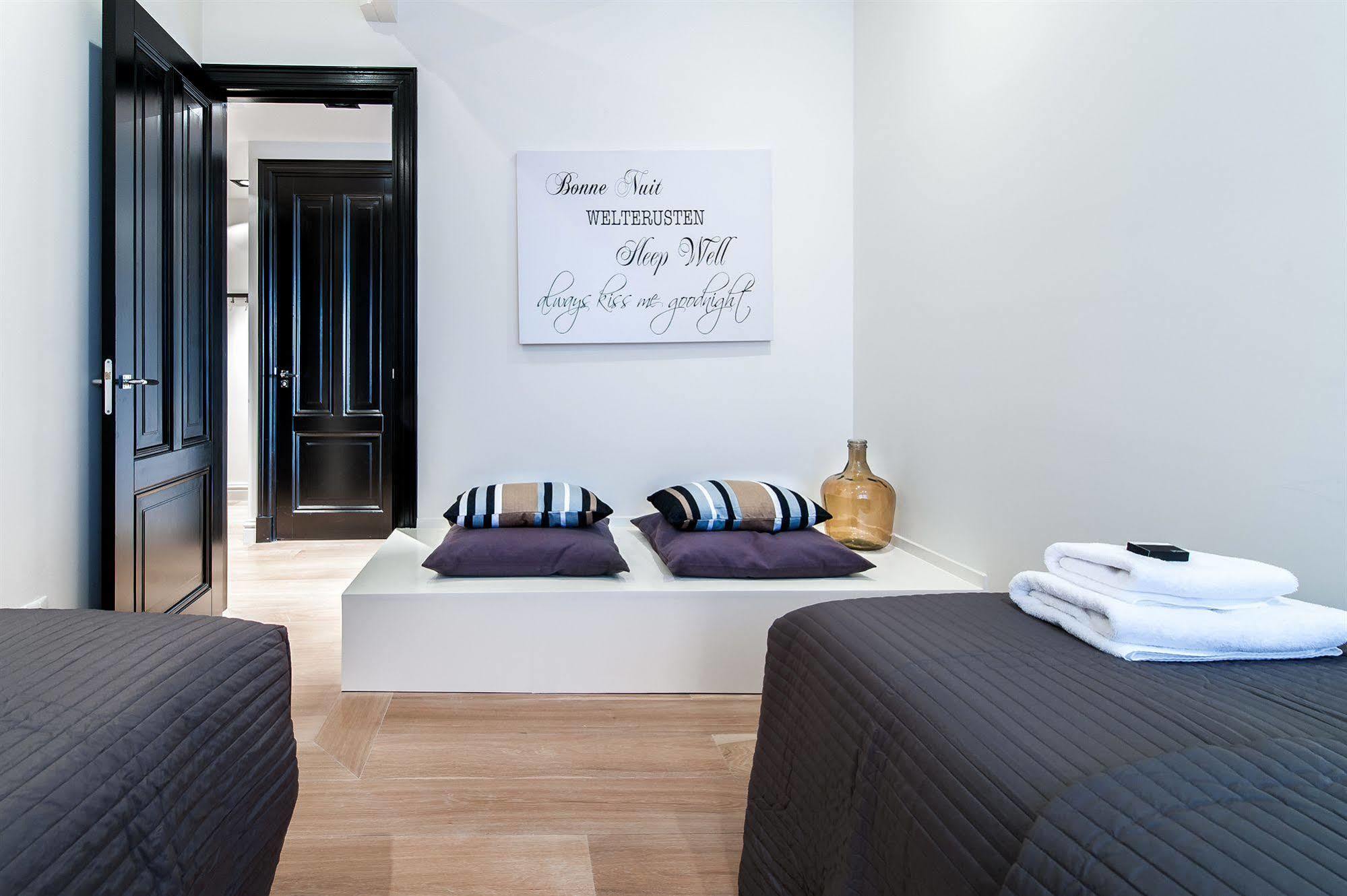 Short Stay Group Tropen Serviced Apartments Amsterdam Exteriör bild