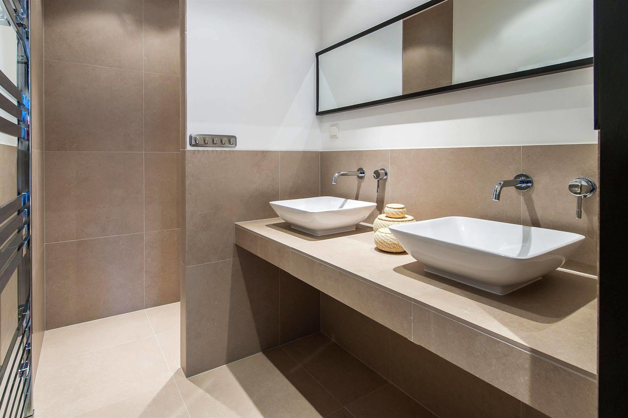 Short Stay Group Tropen Serviced Apartments Amsterdam Exteriör bild